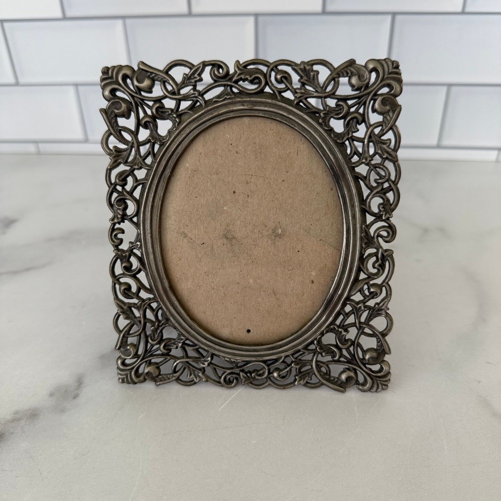 Art Nouveau Silver Metal Picture Frame Oval 5.25" 4.5" Total